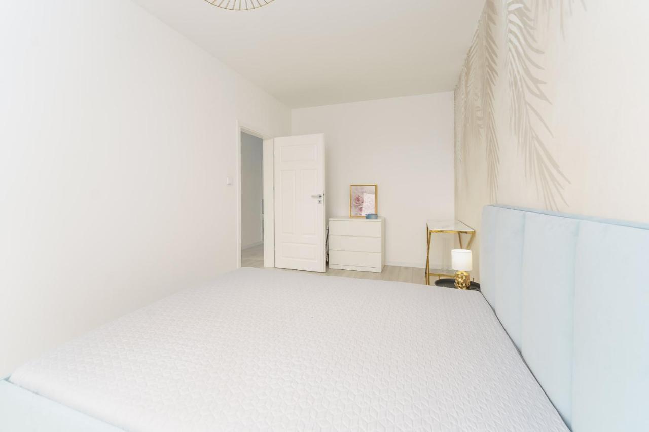 Fredry 2 Liliowy Apartment *